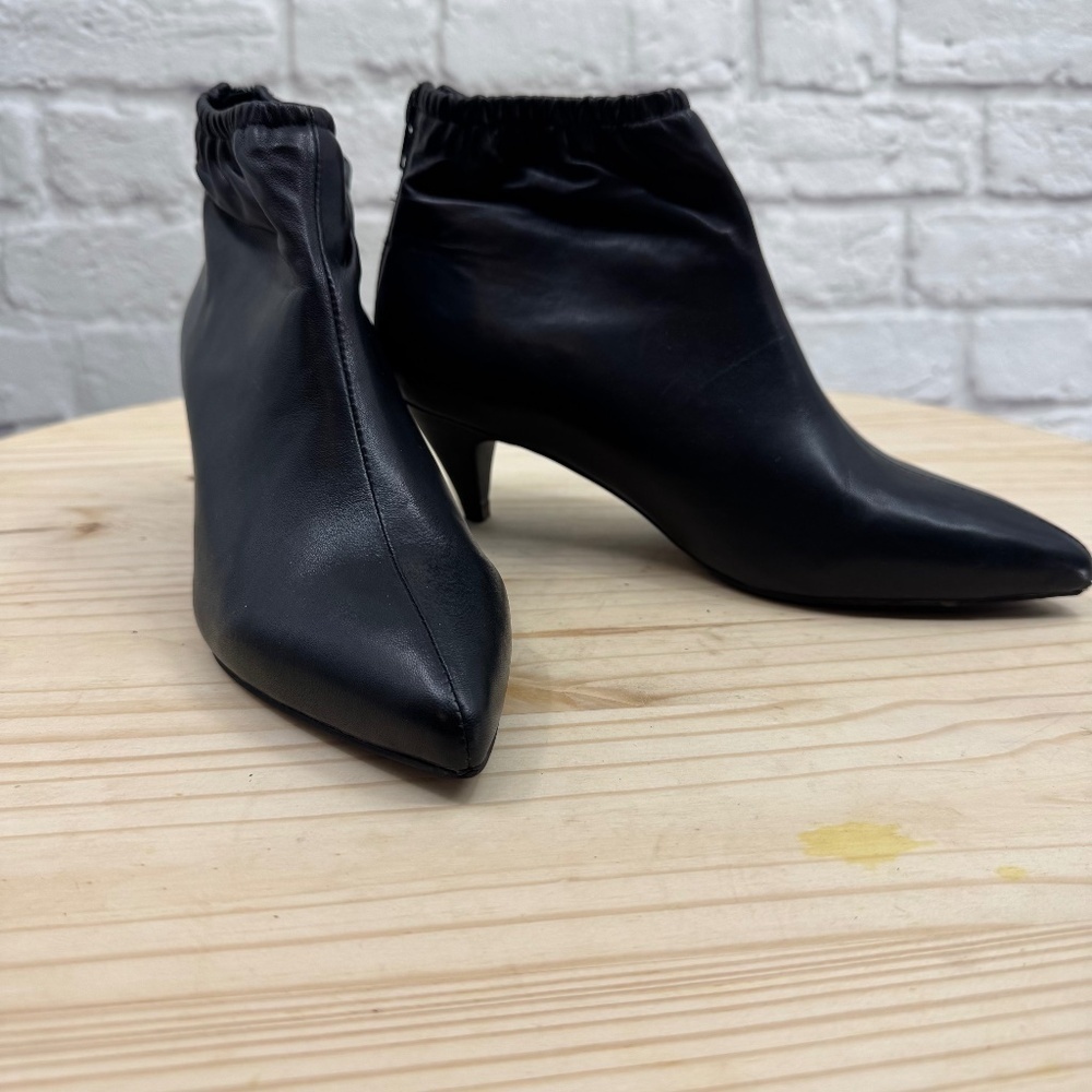 JEFFREY CAMPBELL Women's Black Zosia Kitten Heel Booties Elastic Ankle Sz 7.5